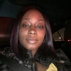 Meet your Posher, Sonia